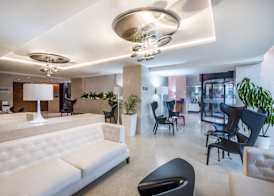 Seaview Apartments 4