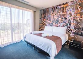 The Frames - Couples Retreat with Private Heated Pool, Spa & Sauna 2