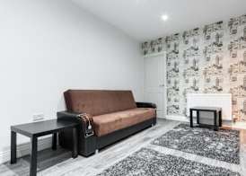 Whitechapel Grand 4