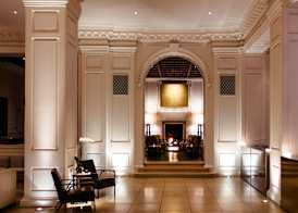The Chicago Hotel Collection Ambassador Gold Coast 2