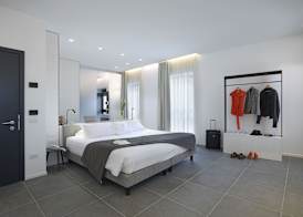 Boutique Hotel Touring 5