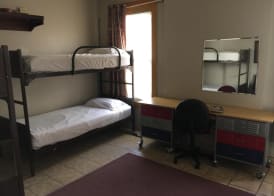 Avenues Hostel 3