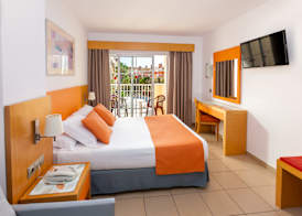 Hotel Chatur Costa Caleta 4