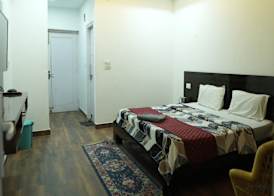 Hotel Jungle Hut 2