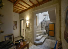 Vicolo del Porto 2