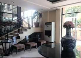 Hotel Ariana 2
