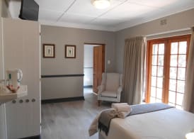 Oakwood Lodge 3