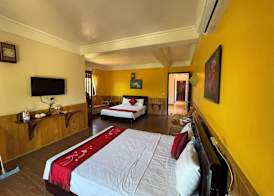 Chez Loan Hotel 4