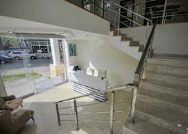 City Hotel 2