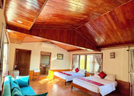 Chez Loan Hotel 5