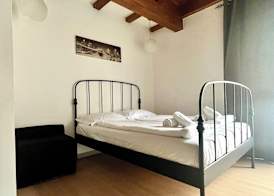 GuestHouse University by LR - self check in 4