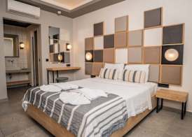 Blue Star Hotel 5