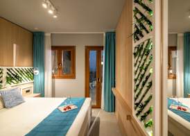 Villa Elite "by Checkin" Adults Only 2