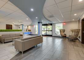 Alexis Inn and Suites Hotel 2