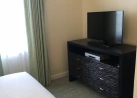 Harborside Resort & Vacation Rentals at Atlantis 2