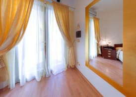 Hotel Le Cave 4