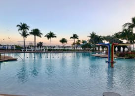 Harborside Resort & Vacation Rentals at Atlantis 4