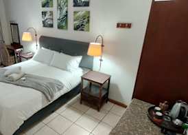 Premiere Guesthouse 4