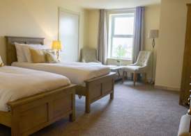 Comis Hotel & Golf Resort 4