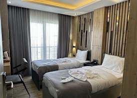 world say hotel 3