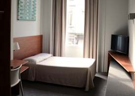 Hotel Du Congres 5