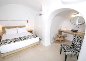 Elysian Santorini 5