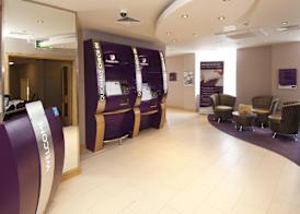 Premier Inn Stratford-Upon-Avon Central 2