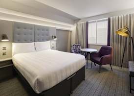 Premier Inn Stratford-Upon-Avon Central 3