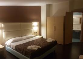 Hotel Sogni D'Oro Airport 5