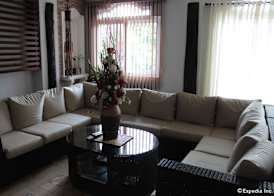 Coron Bancuang Mansion 5