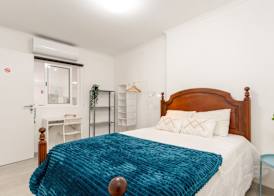 Caparica Poshtel 4