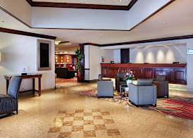DoubleTree by Hilton Lisle Naperville 3