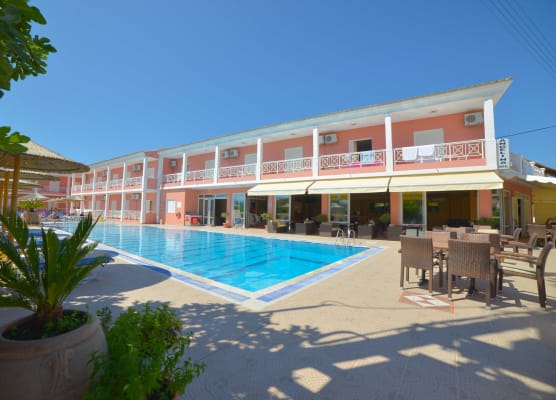 Angelina Hotel & Apartments 1
