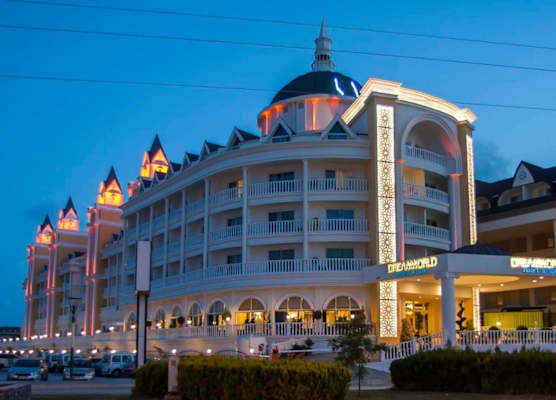 Dream World Resort & Spa 1