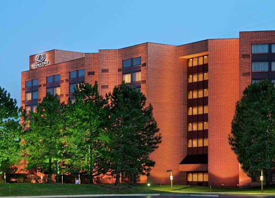 DoubleTree by Hilton Lisle Naperville 1