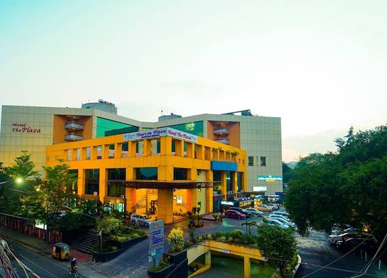 Hotel the Plaza 1