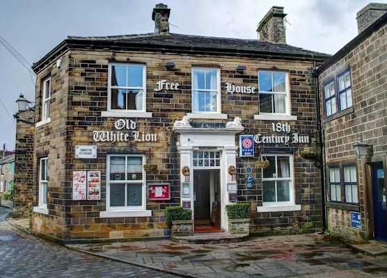 The Old White Lion Hotel 1
