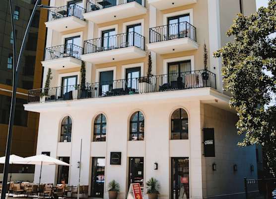 Kondo Hotel Allure 1