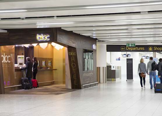 Bloc Hotel London Gatwick Airport 1