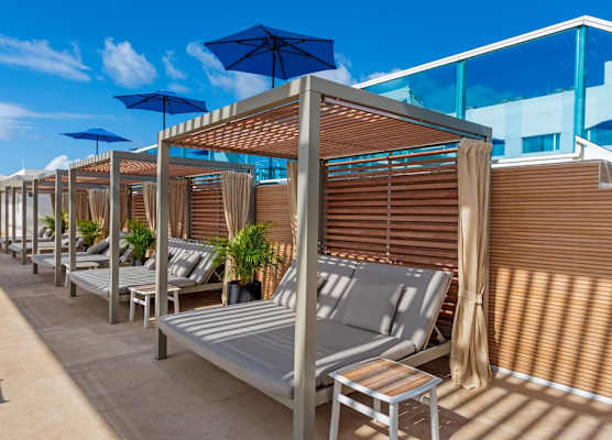 Aquamare Hotel 1