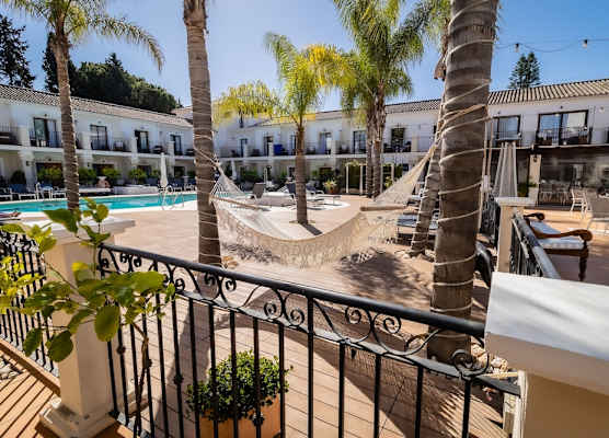 Paloma Blanca Boutique Hotel 1