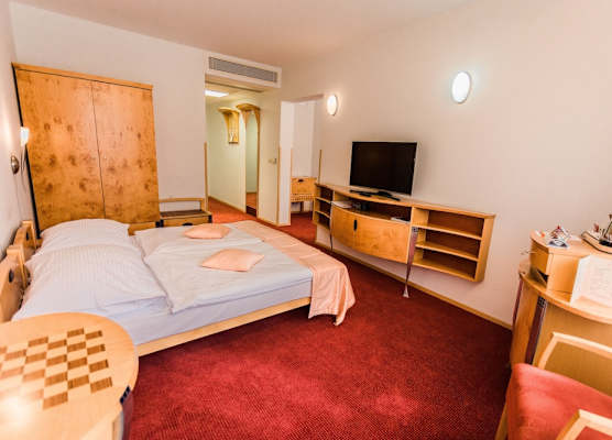 Hotel SET 1