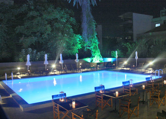 Amphitryon City Hotel 1