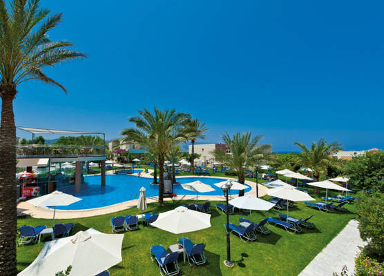 Selini Suites & Waterpark 1
