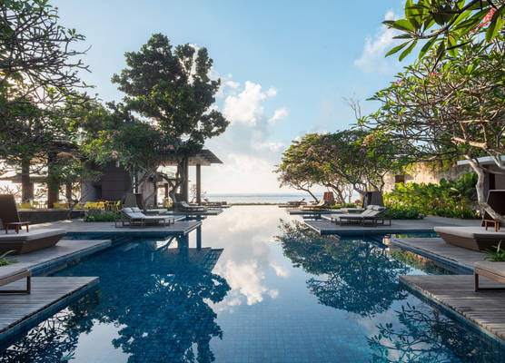 Maya Sanur Resort & Spa 1