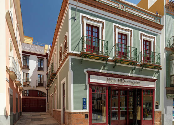 H10 Corregidor Boutique Hotel 1