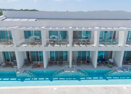 Mirage Bleu Hotel 1
