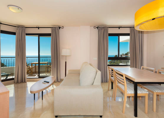 Olée Nerja Holiday Rentals by Fuerte Group 1