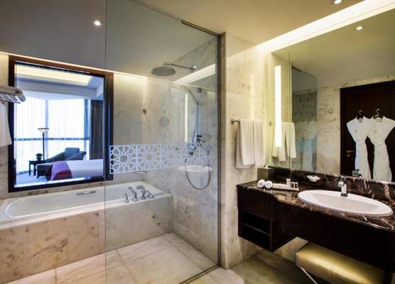 Bab Al Qasr Hotel and Residences 1