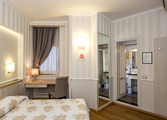 Hotel Flora 1